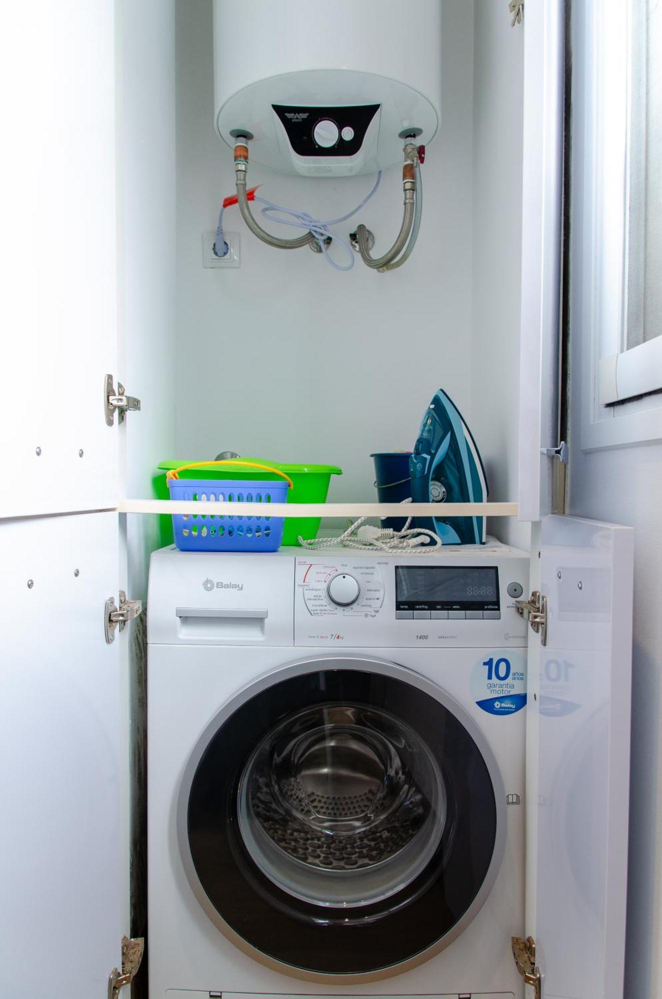 Apartamento Moderno En Triana 2 Dormitorios Y Aire Acondicionado Sevilla Eksteriør billede